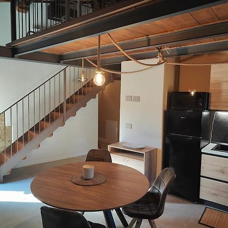 Апартаменты Volaterrae Deluxe Loft With Garden Вольтерра Экстерьер фото