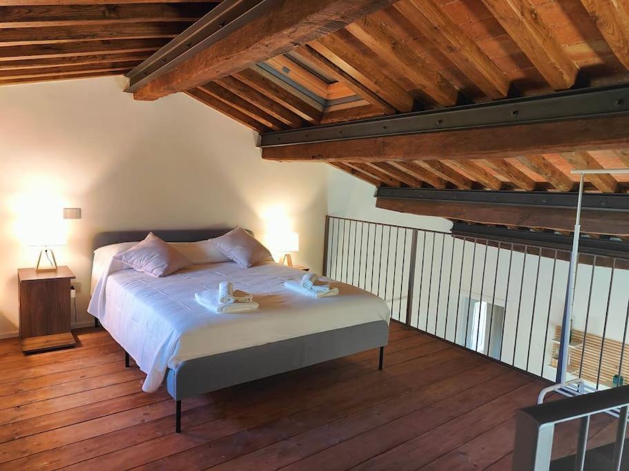 Апартаменты Volaterrae Deluxe Loft With Garden Вольтерра Экстерьер фото